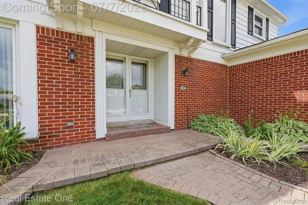 21455 Independence Drive Southfield City MI 48076