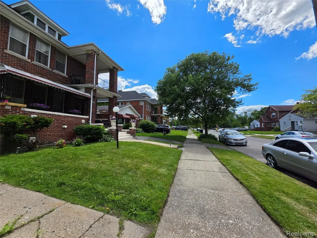 3337 Kendall Street Detroit City MI 48238