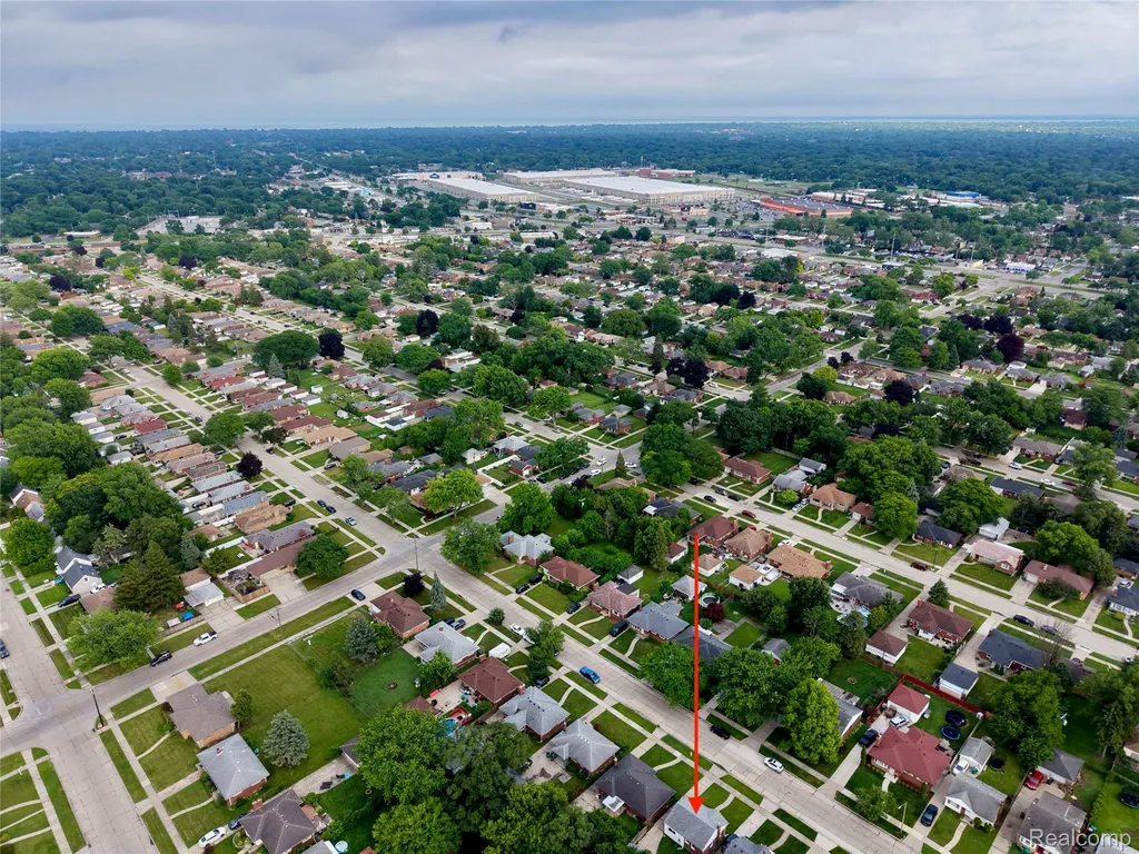 16791 Veronica Avenue Eastpointe City MI 48021