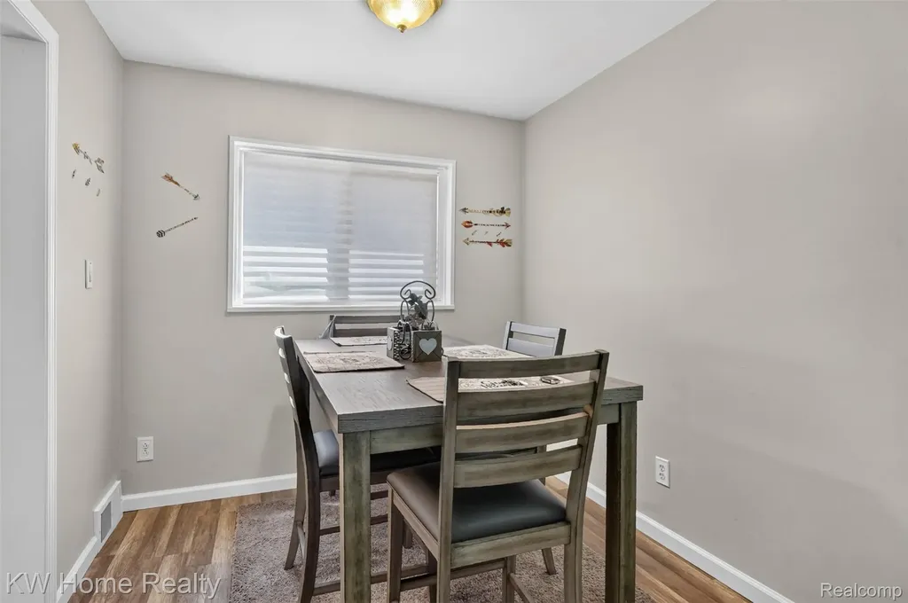 14620 Pearson Street Oak Park City MI 48237