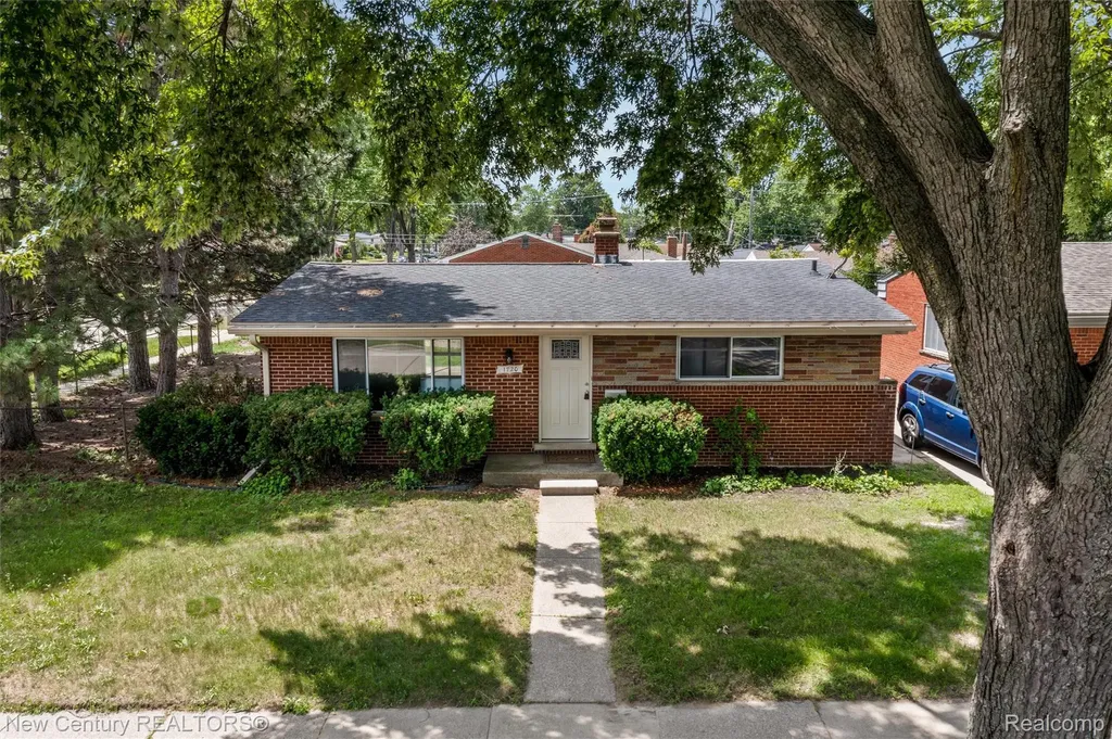 1720 Westbrook Drive Madison Heights City MI 48071