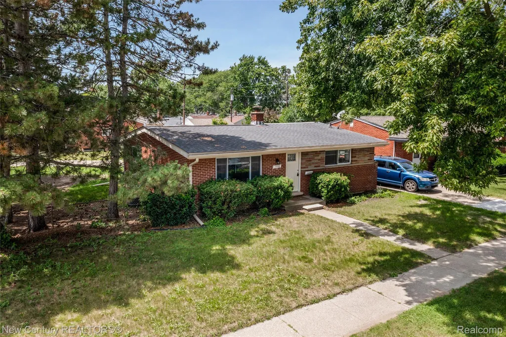 1720 Westbrook Drive Madison Heights City MI 48071
