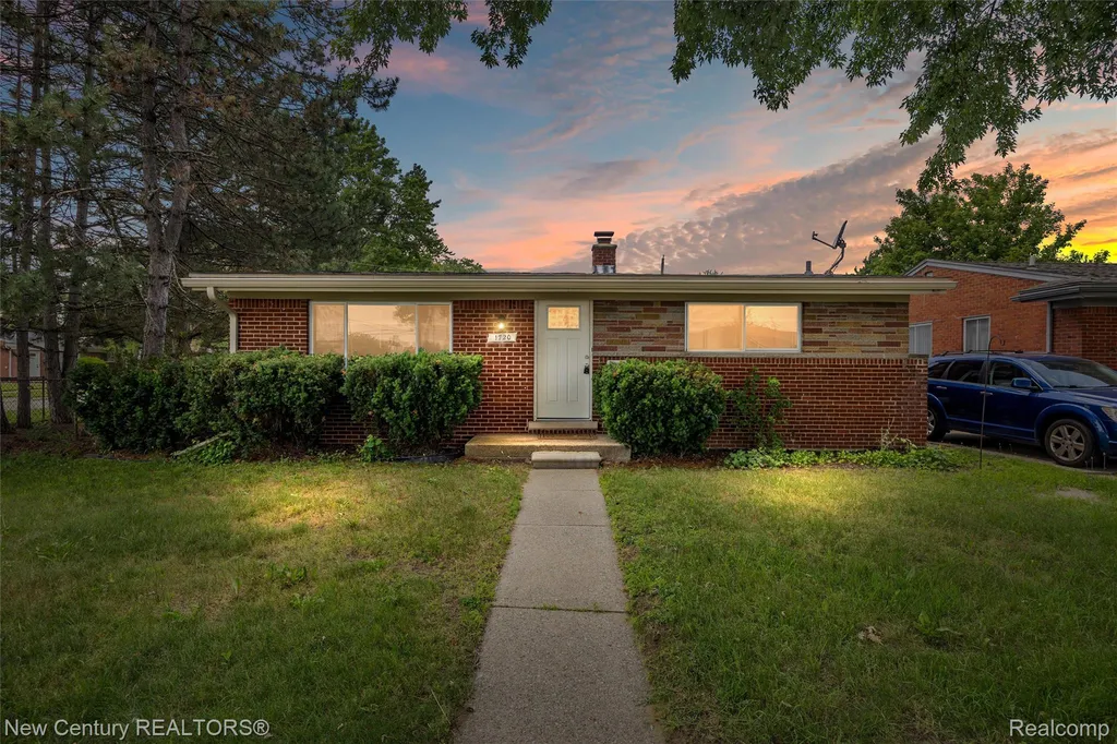 1720 Westbrook Drive Madison Heights City MI 48071