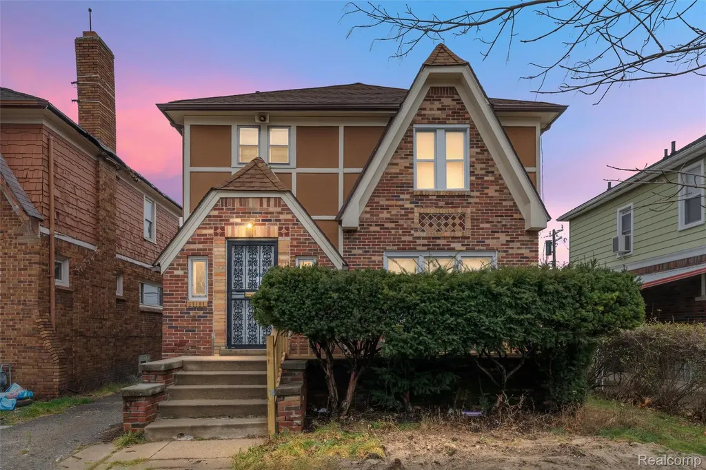 16150 Washburn Street Detroit City MI 48221