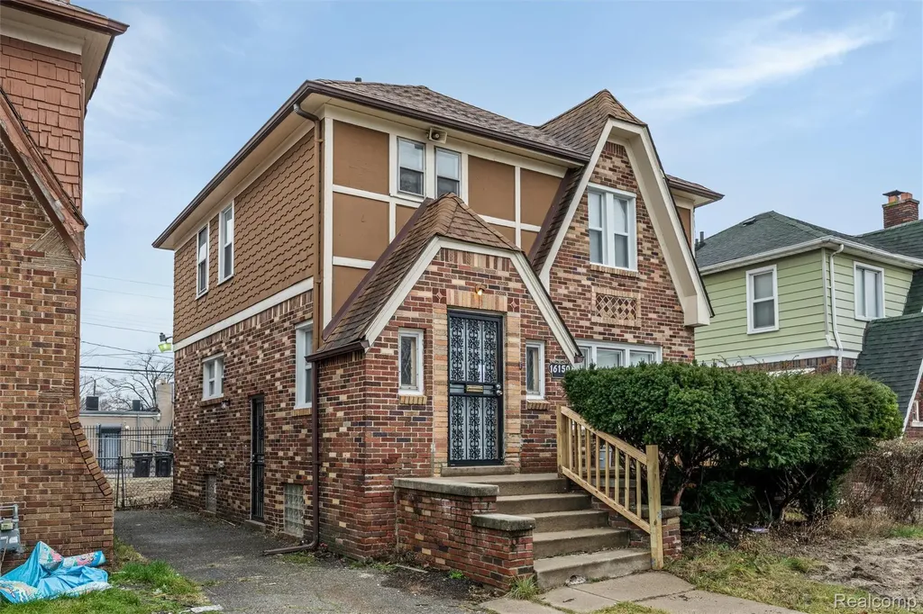16150 Washburn Street Detroit City MI 48221