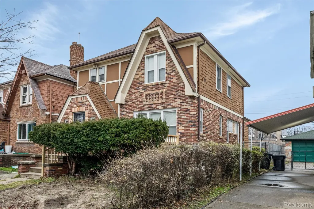 16150 Washburn Street Detroit City MI 48221