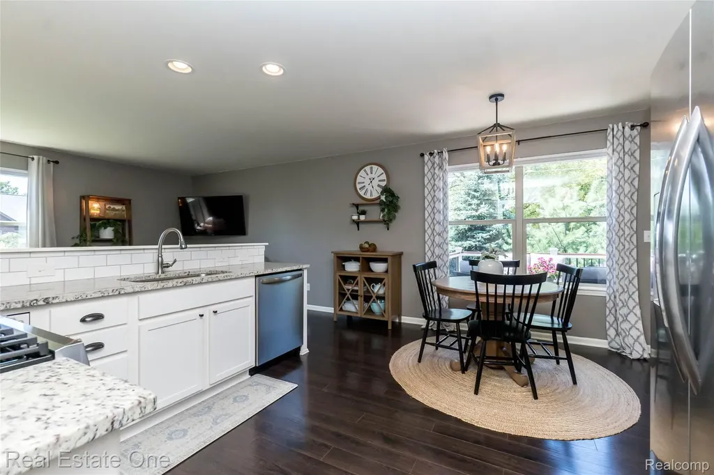 9331 Clifton Avenue Salem Township MI 48168