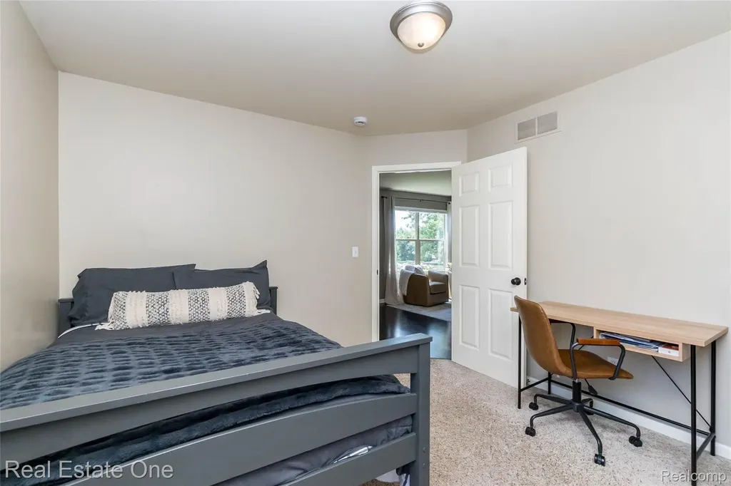 9331 Clifton Avenue Salem Township MI 48168