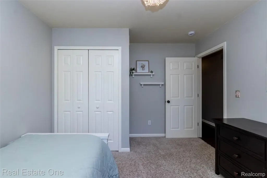 9331 Clifton Avenue Salem Township MI 48168