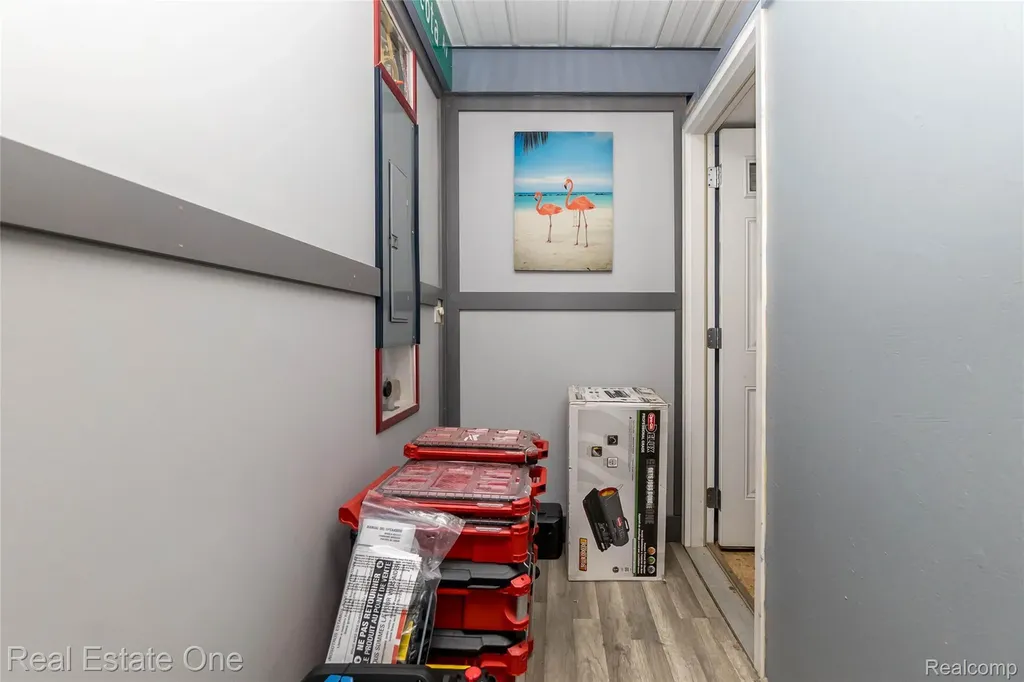 9331 Clifton Avenue Salem Township MI 48168