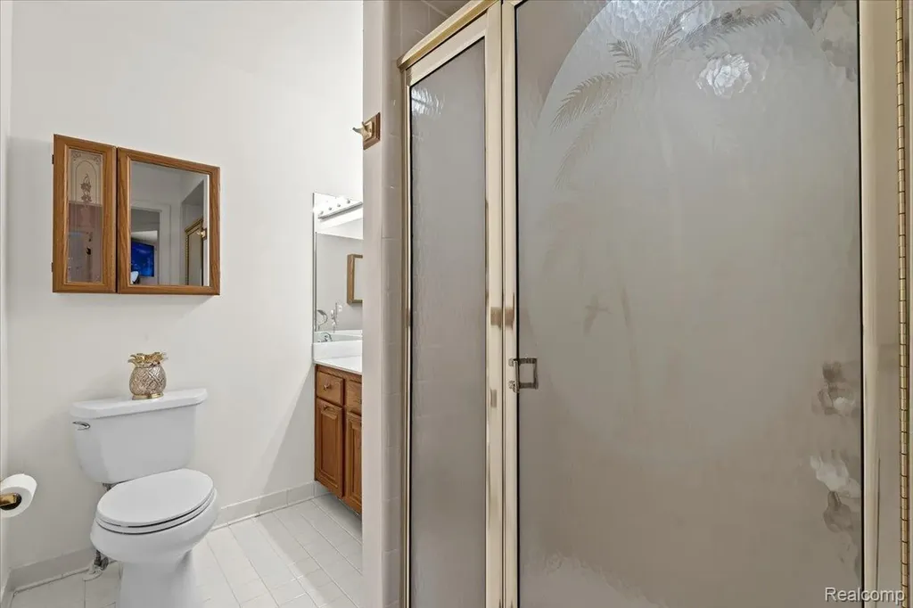 42158 Blossom Lane Clinton Charter Township MI 48038