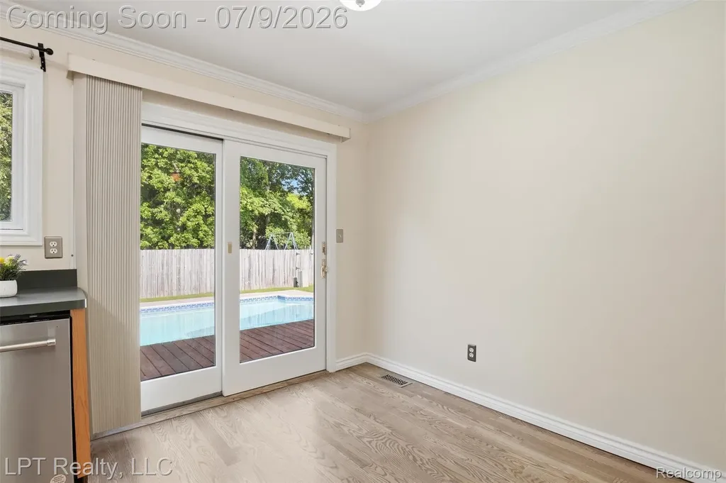 1408 Ledgewood Drive Canton Charter Township MI 48188