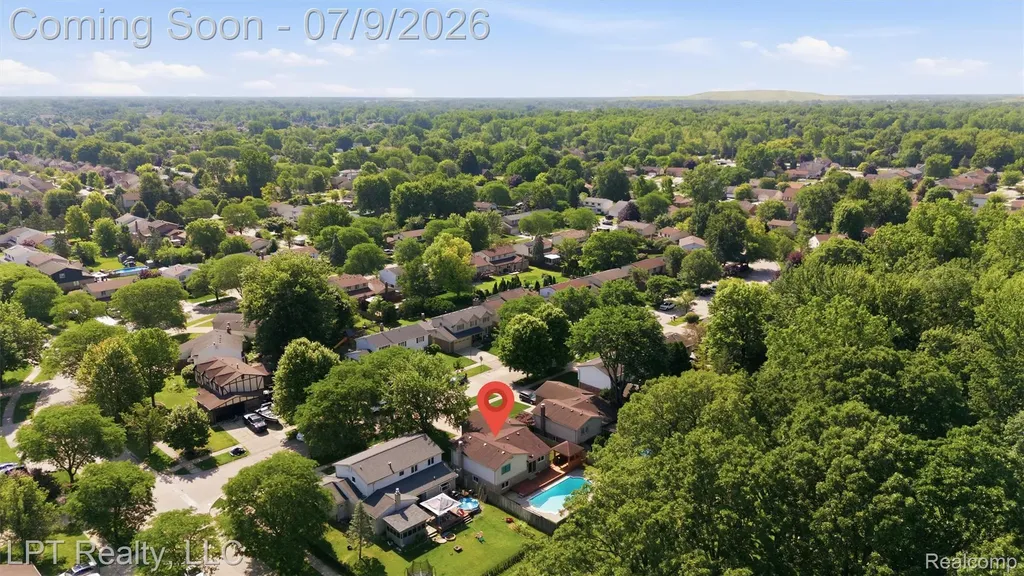 1408 Ledgewood Drive Canton Charter Township MI 48188