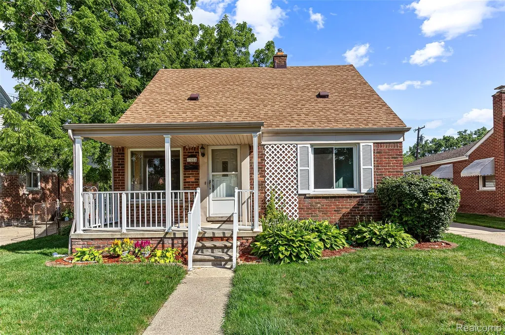 23254 Nona Street Dearborn City MI 48124