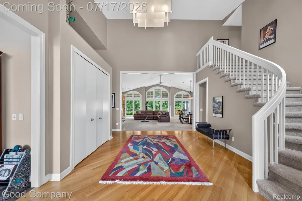 6698 Carlyle Court West Bloomfield Charter Township MI 48322