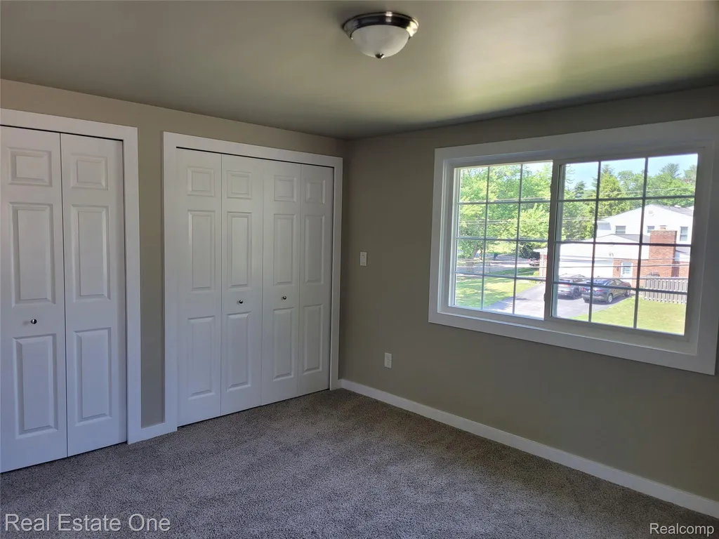 4212 Halkirk Drive Waterford Charter Township MI 48329