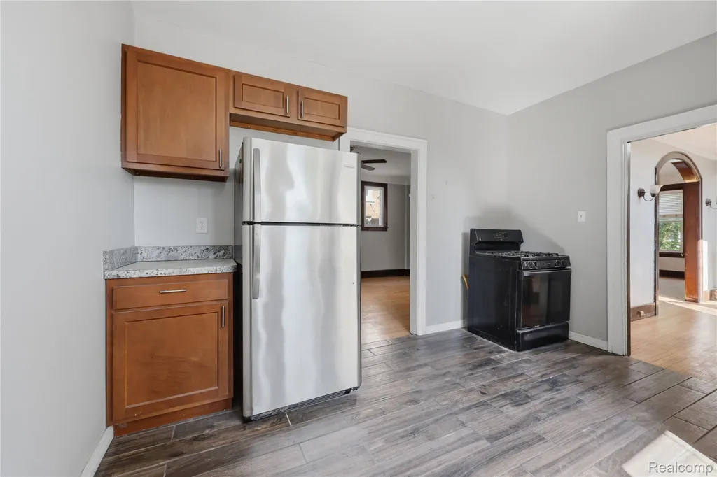 1945 Atkinson Street Detroit City MI 48206