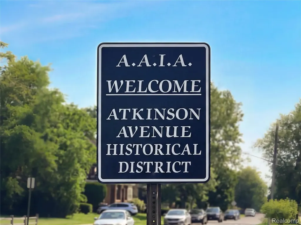 1945 Atkinson Street Detroit City MI 48206