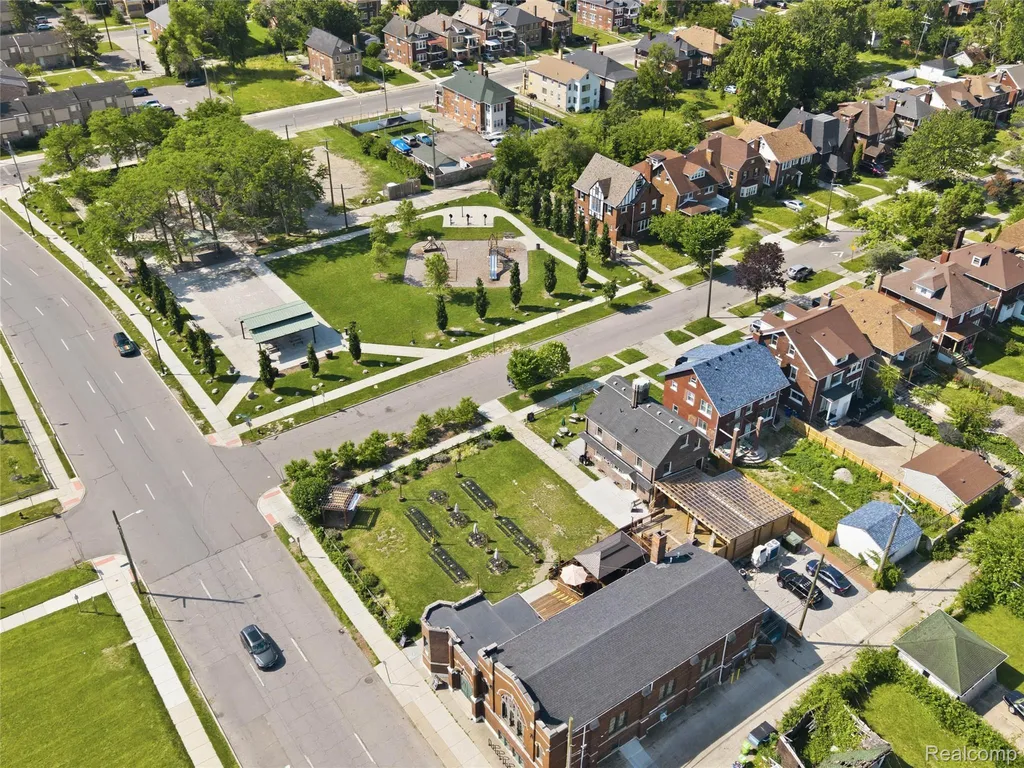 1945 Atkinson Street Detroit City MI 48206