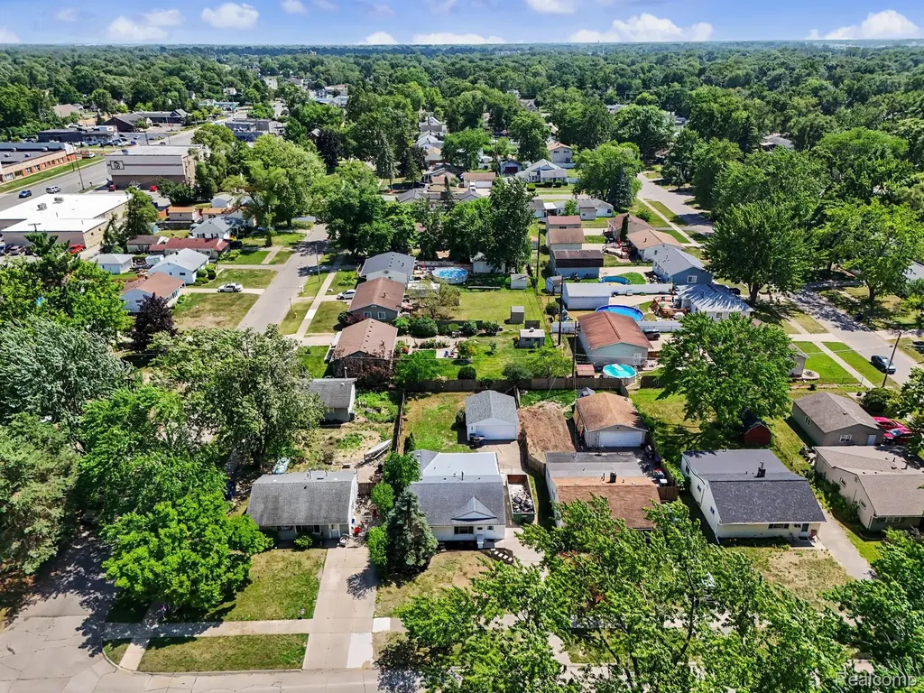 35519 Hazelwood Street Westland City MI 48186