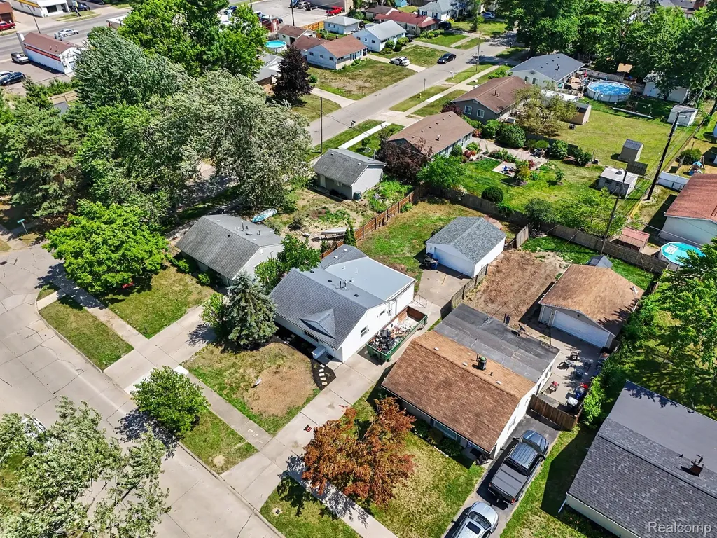 35519 Hazelwood Street Westland City MI 48186