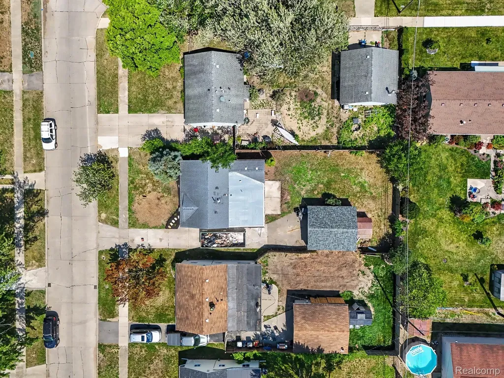35519 Hazelwood Street Westland City MI 48186
