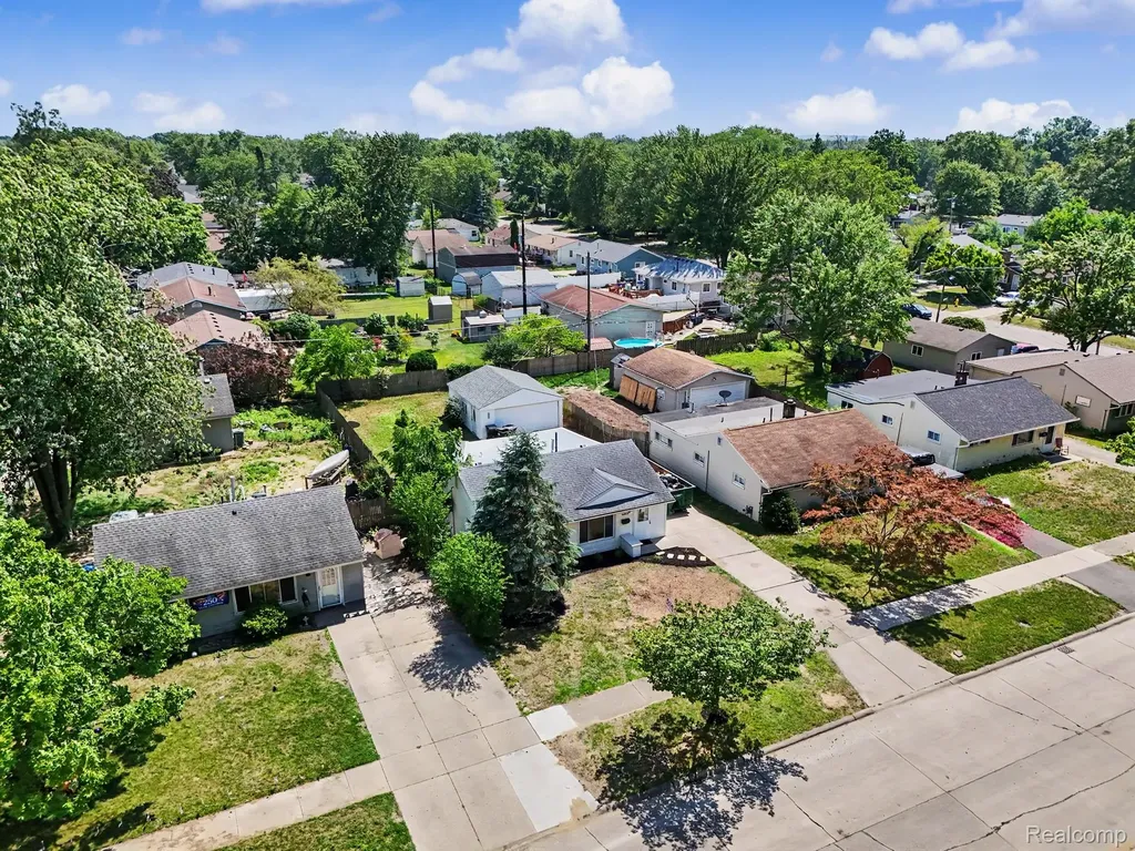35519 Hazelwood Street Westland City MI 48186
