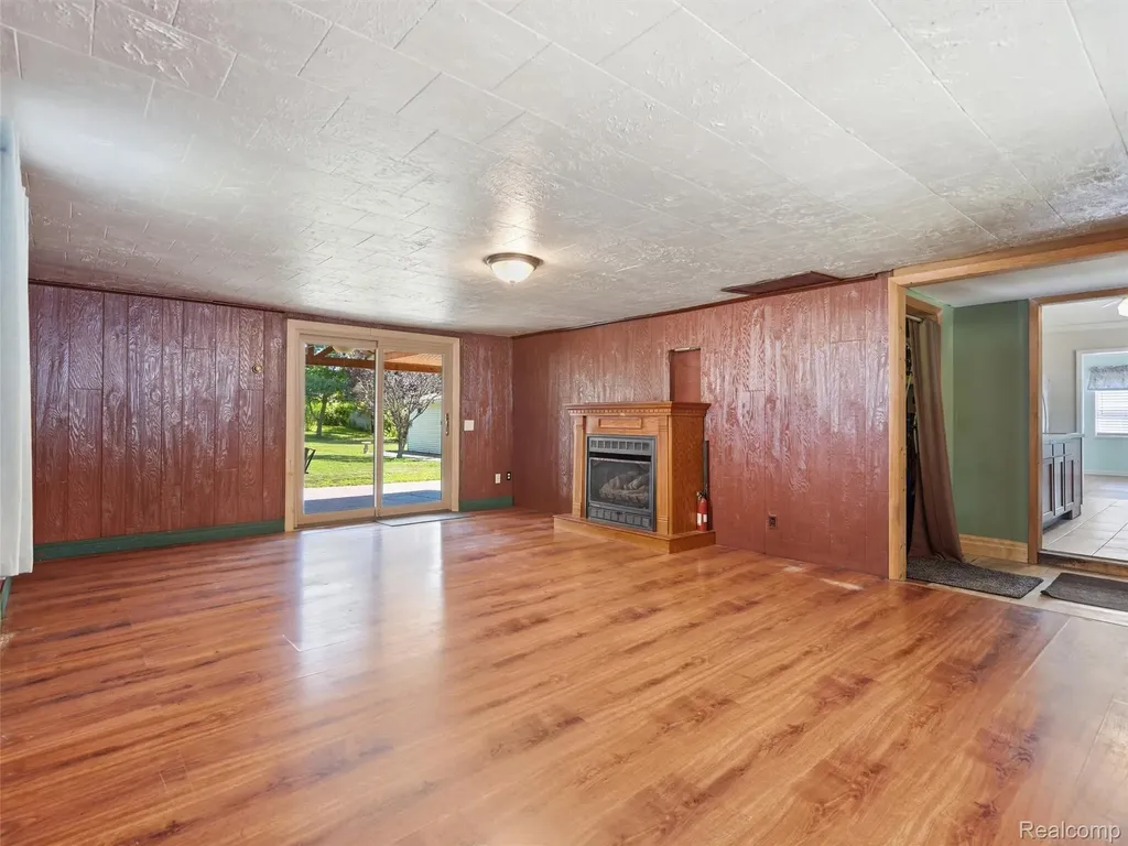 6271 Stephen Green Oak Township MI 48116