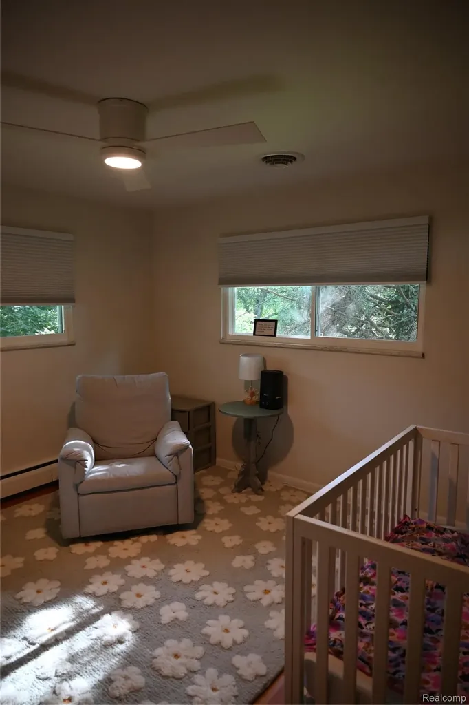 917 S Reading Road S Bloomfield Hills City MI 48304