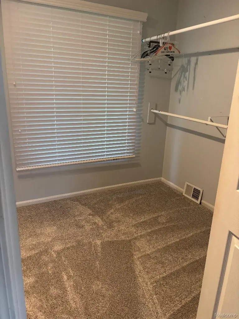 36715 Paddock Drive Clinton Charter Township MI 48035
