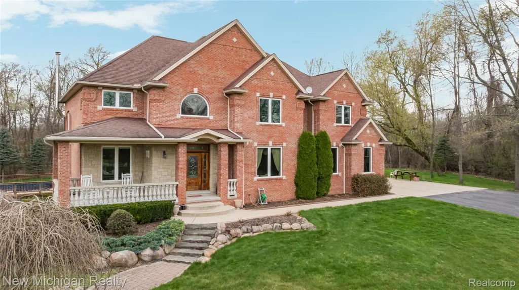 13445 Millie Court Holly Township MI 48442