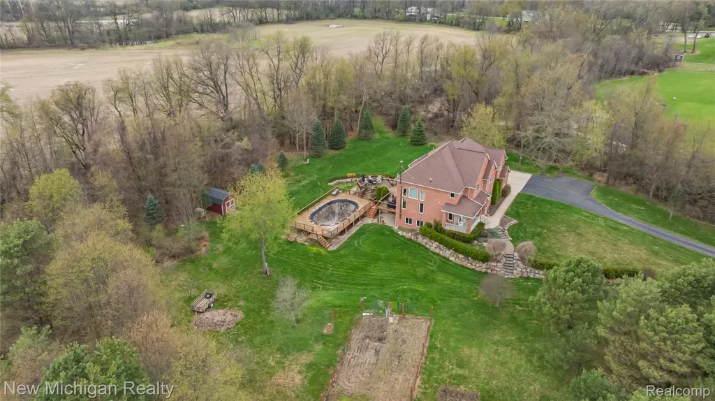 13445 Millie Court Holly Township MI 48442