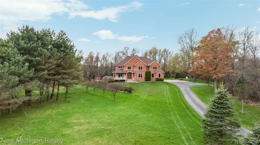 13445 Millie Court Holly Township MI 48442