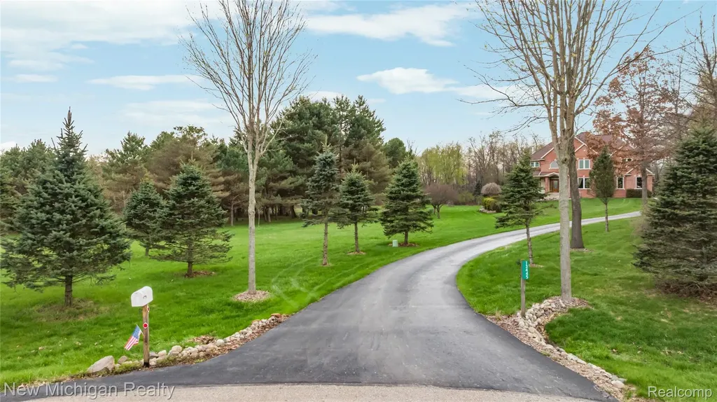 13445 Millie Court Holly Township MI 48442