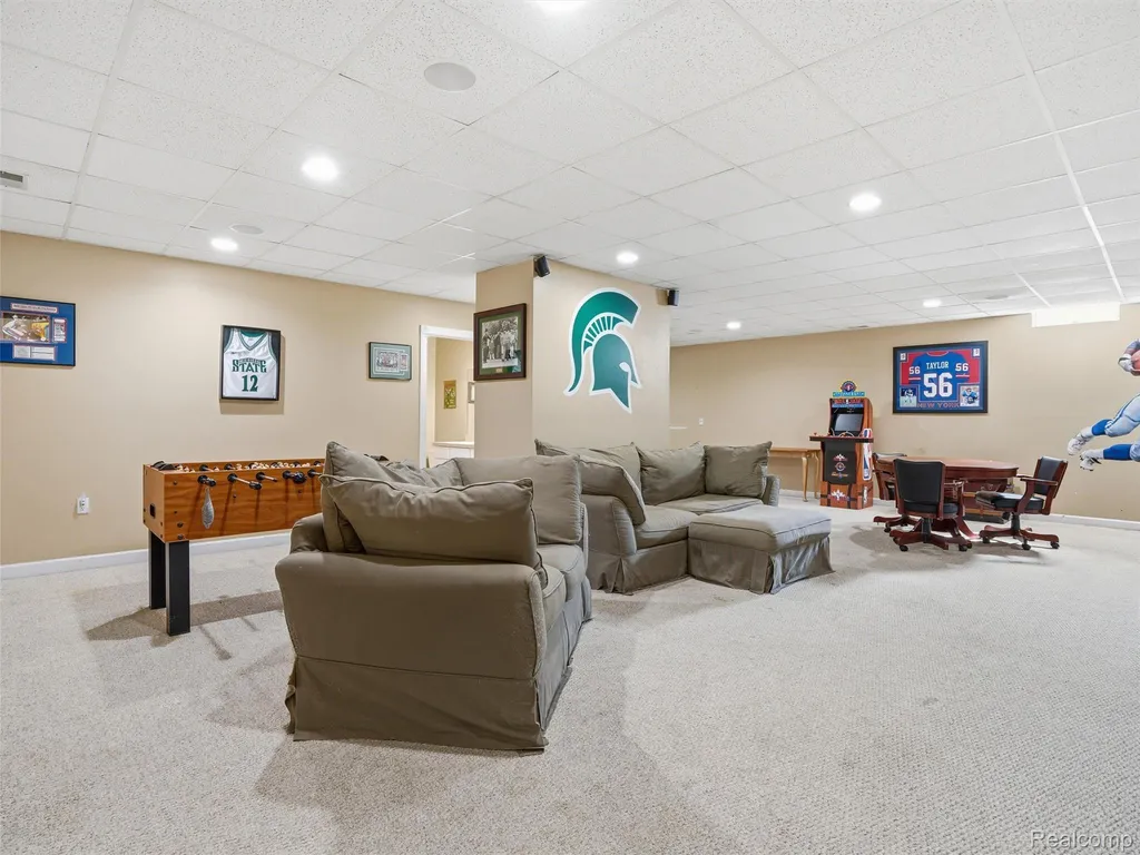 9326 Foley Crossing Tyrone Township MI 48430