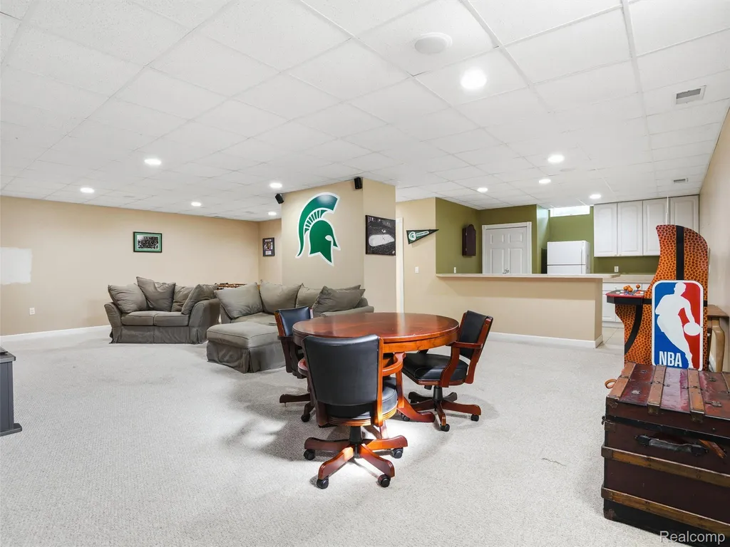 9326 Foley Crossing Tyrone Township MI 48430