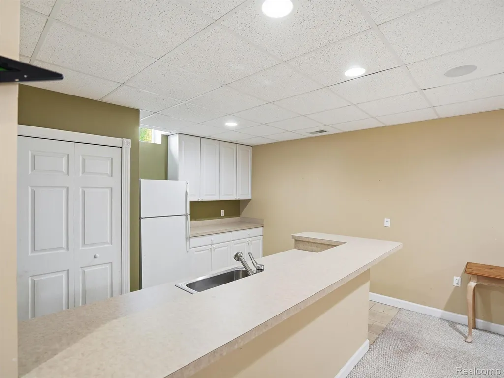 9326 Foley Crossing Tyrone Township MI 48430