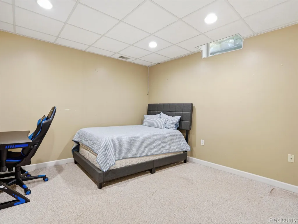 9326 Foley Crossing Tyrone Township MI 48430