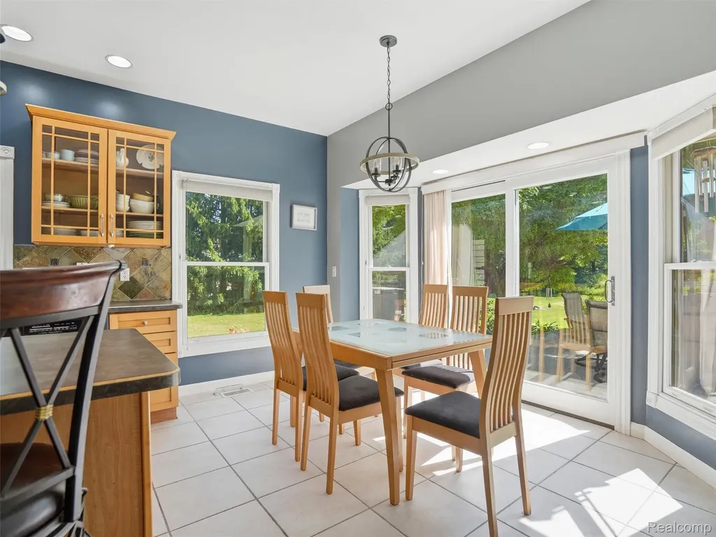 9326 Foley Crossing Tyrone Township MI 48430
