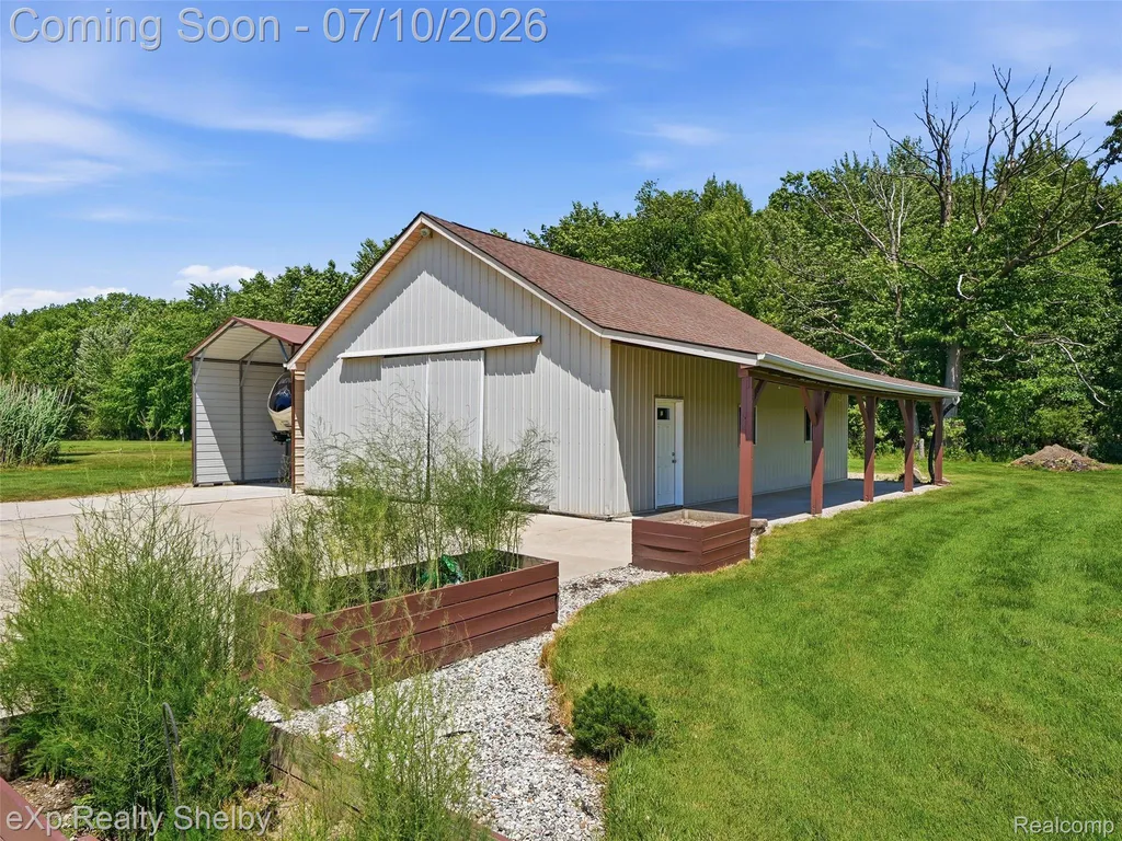 34105 33 Mile Road Richmond Township MI 48062