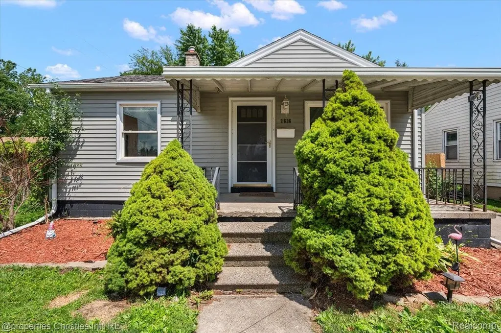 2636 Mcdowell Street Ferndale City MI 48220