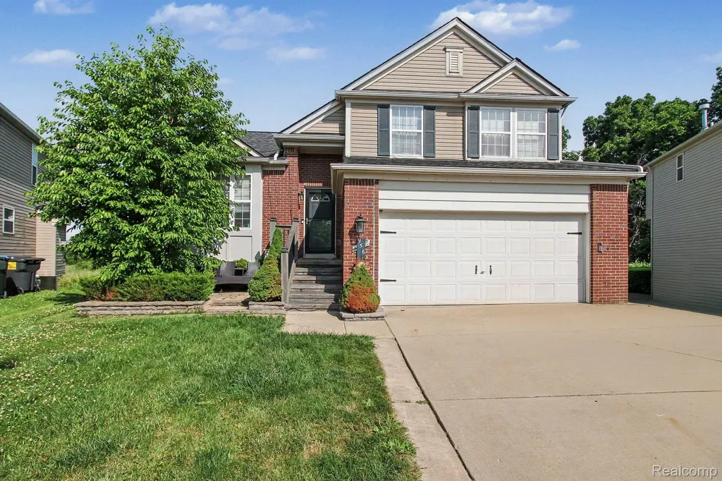 956 Callaway Court Oceola Township MI 48843