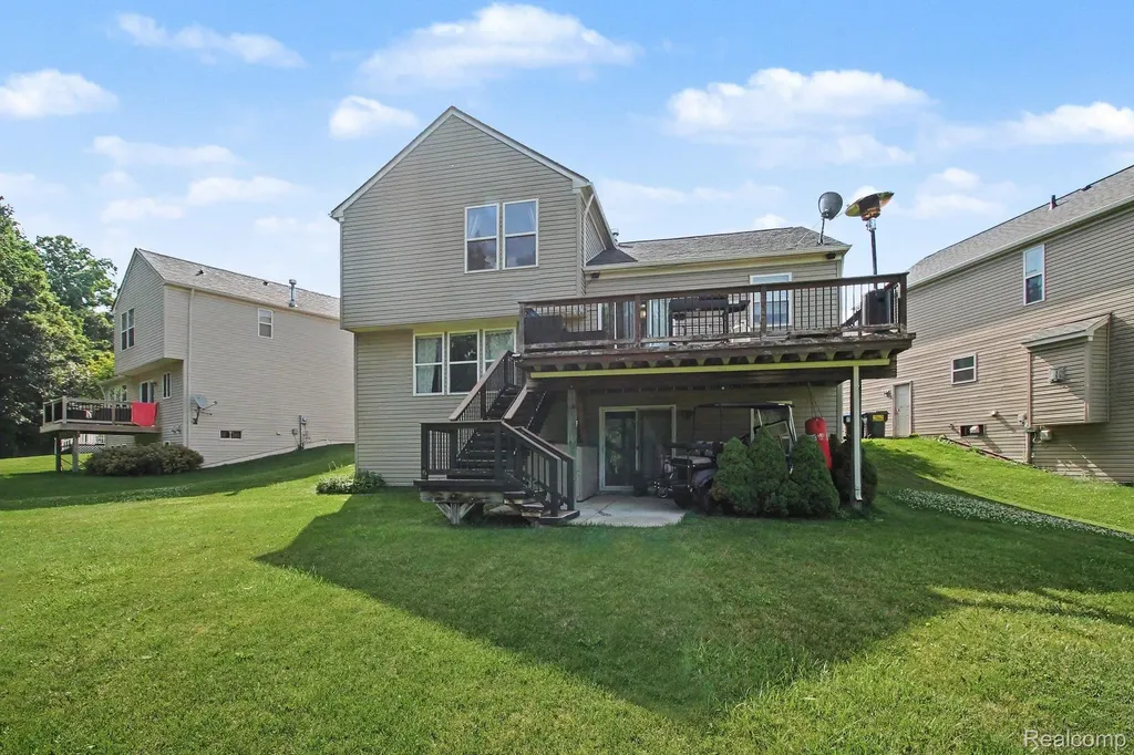 956 Callaway Court Oceola Township MI 48843
