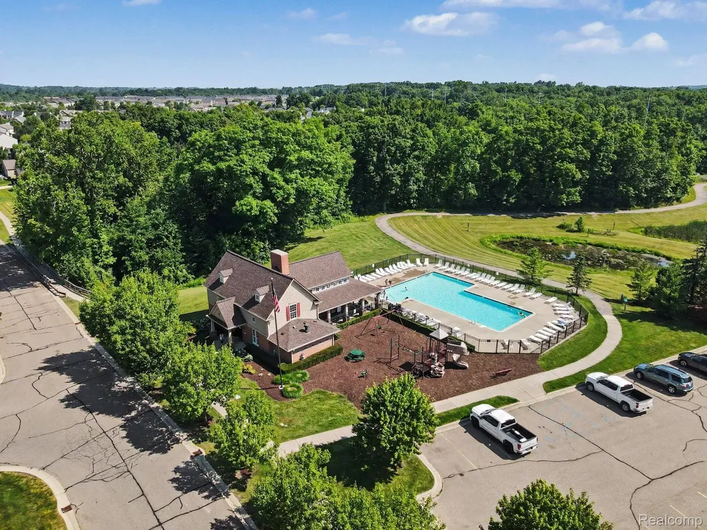 956 Callaway Court Oceola Township MI 48843