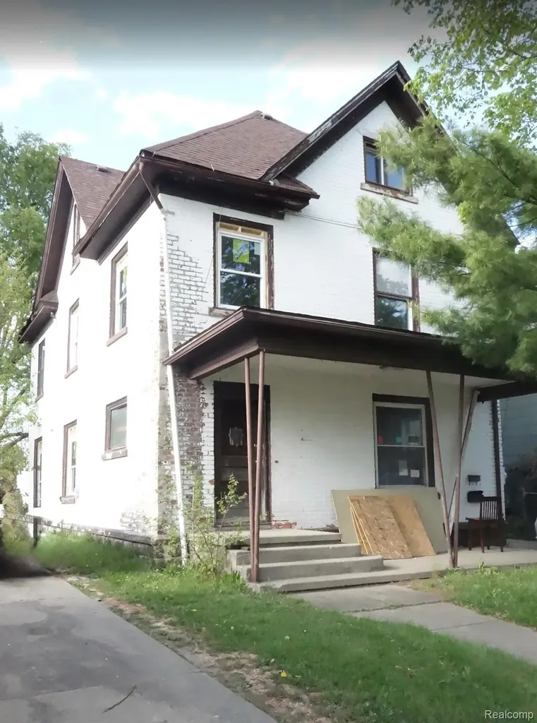 815 Prospect Street Lansing City MI 48912