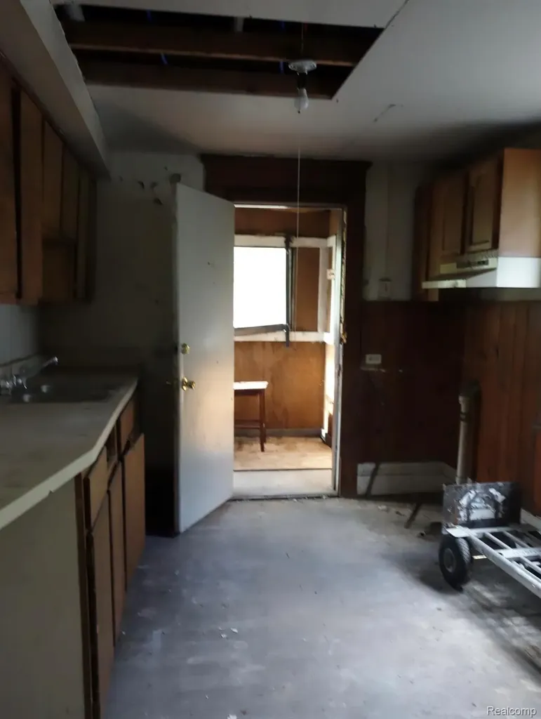 815 Prospect Street Lansing City MI 48912