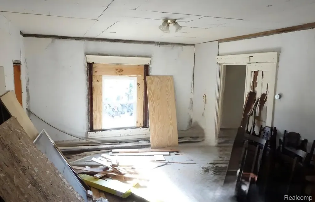 815 Prospect Street Lansing City MI 48912