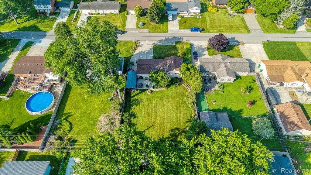24851 Murray Street Harrison Charter Township MI 48045