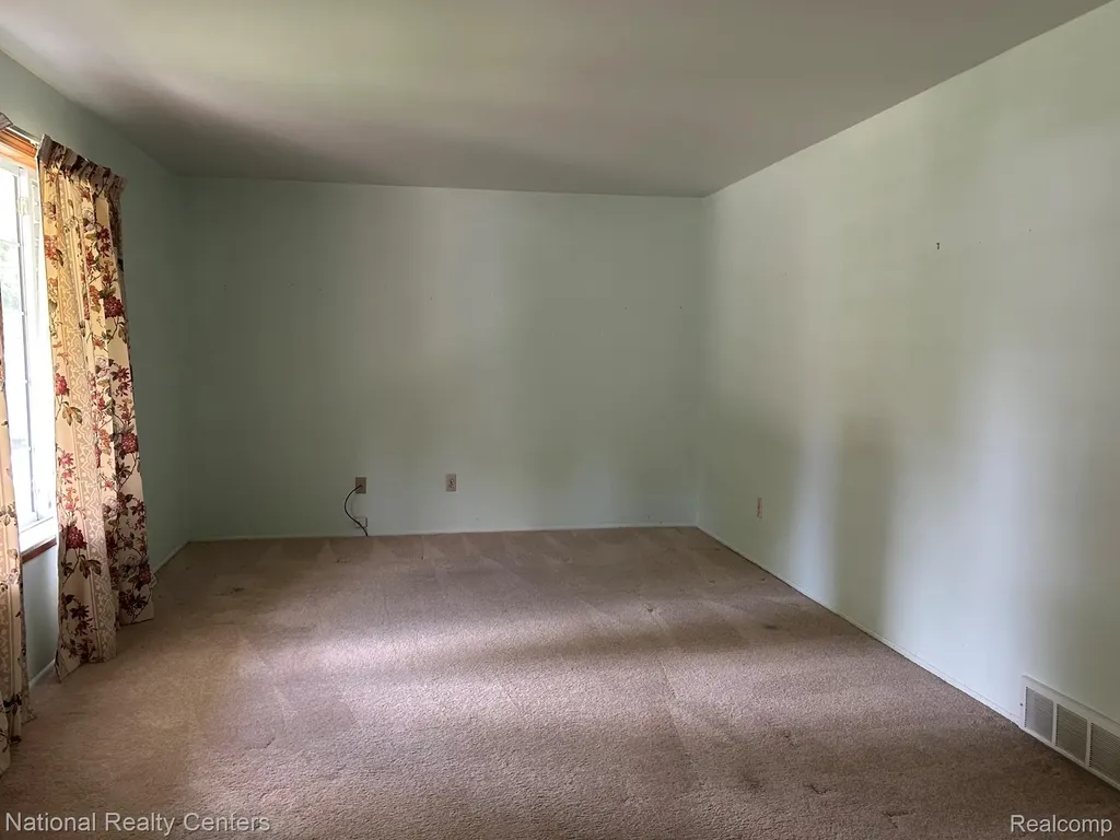 2648 Campbellgate Drive Waterford Charter Township MI 48329