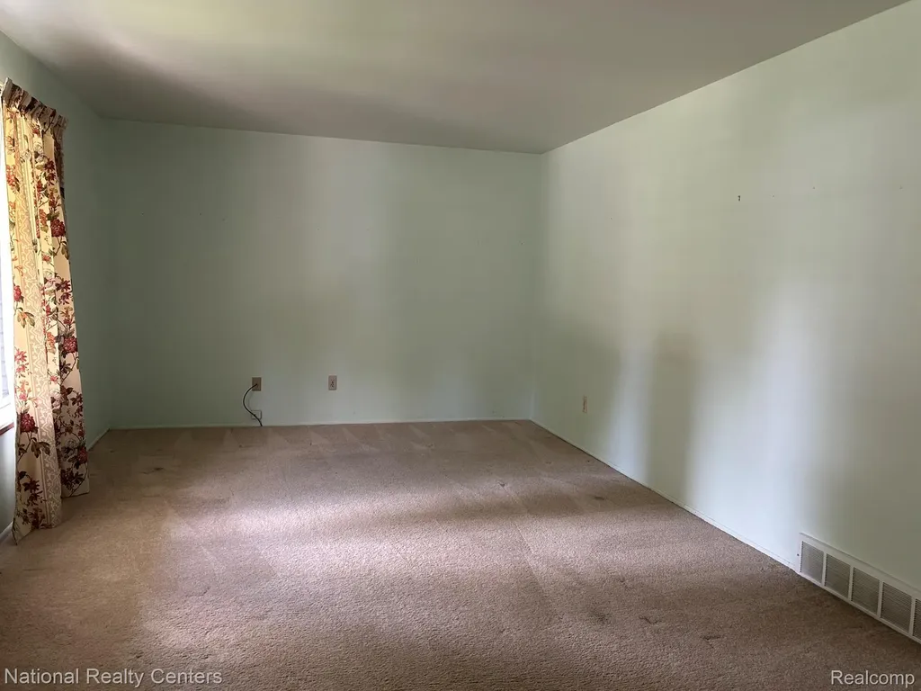 2648 Campbellgate Drive Waterford Charter Township MI 48329